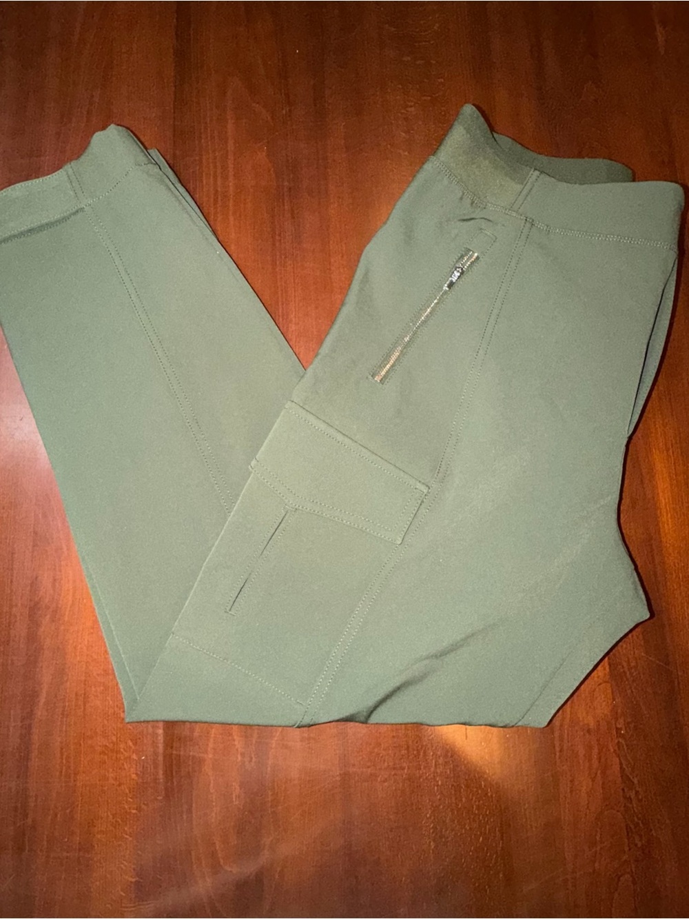 Athleta Endless High Rise Cargo Pants Green Size 10 $129